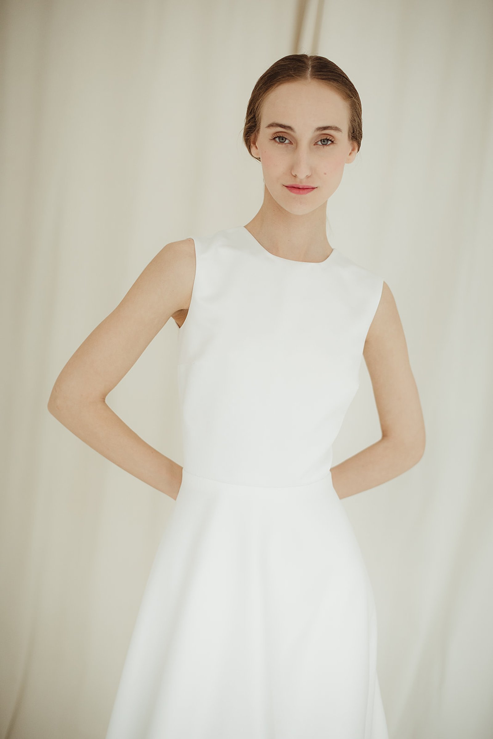 Model feed image