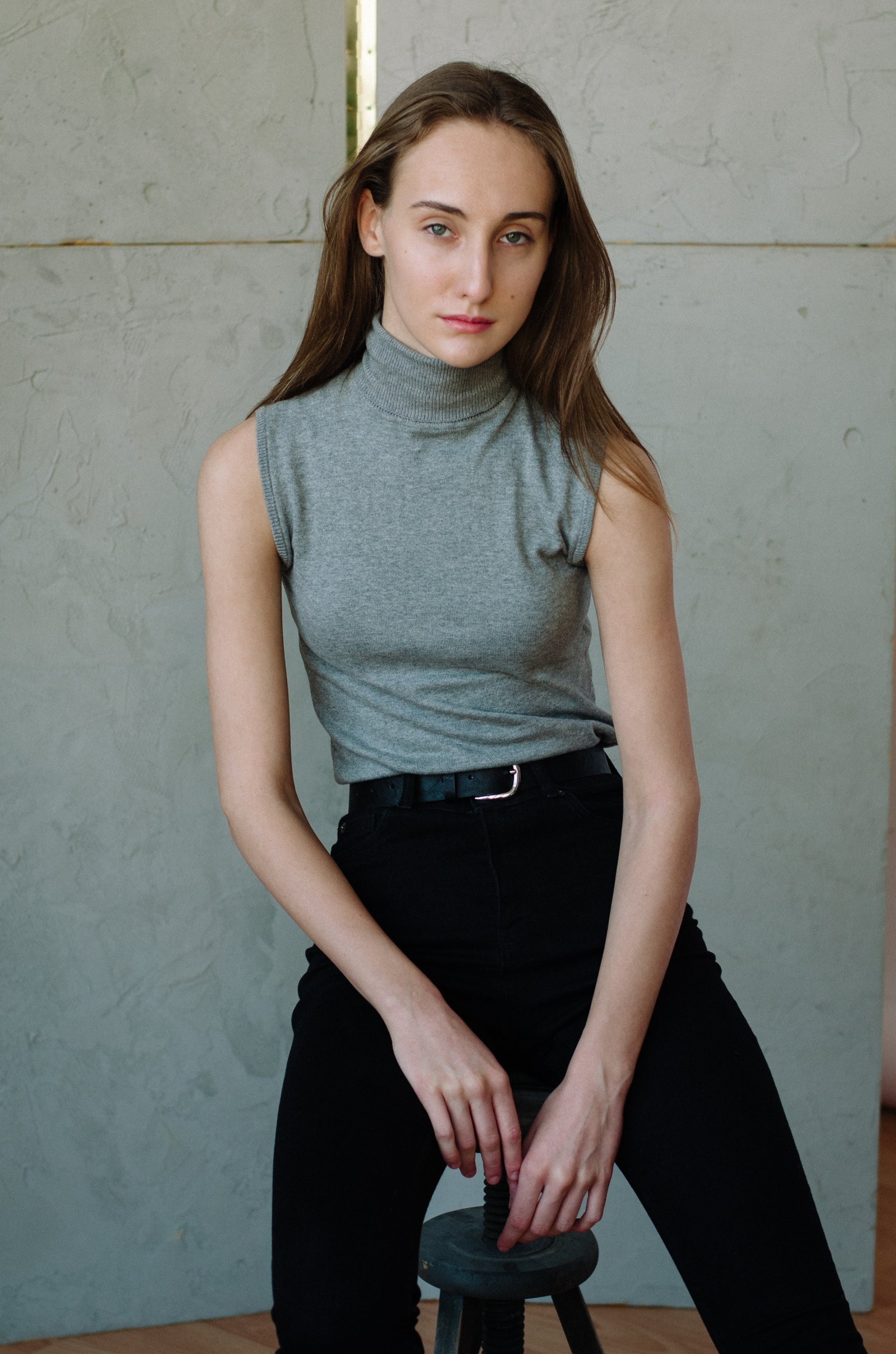 Model feed image