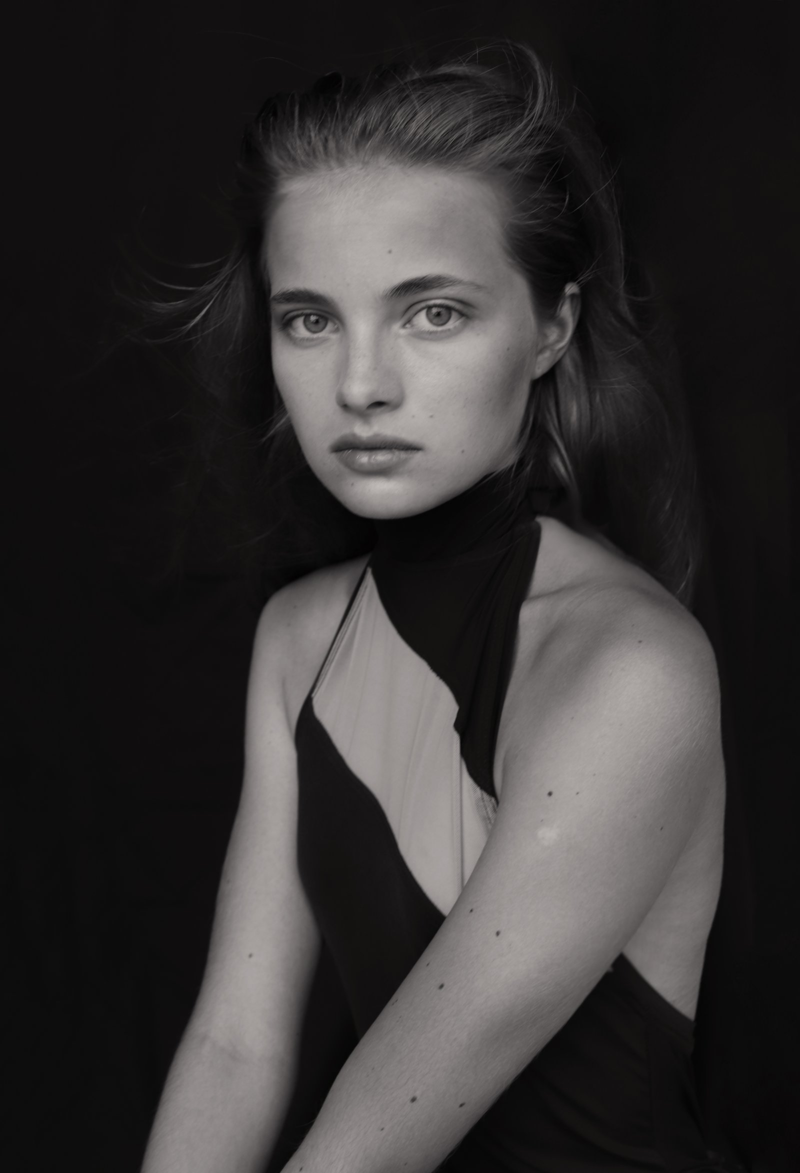 Model feed image