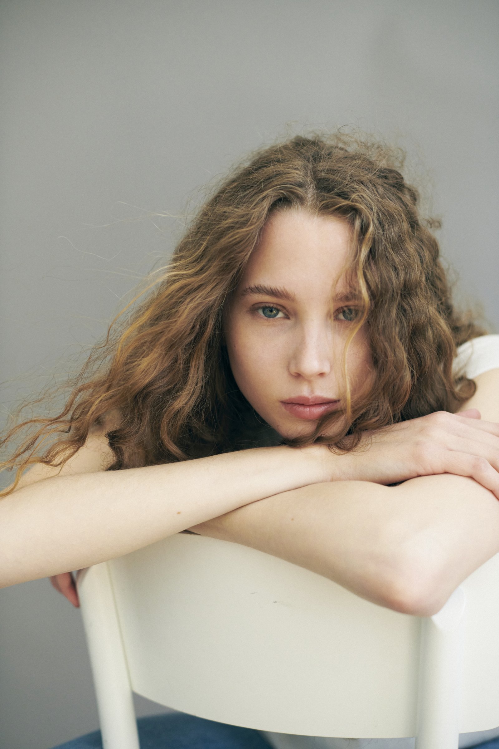 Model feed image