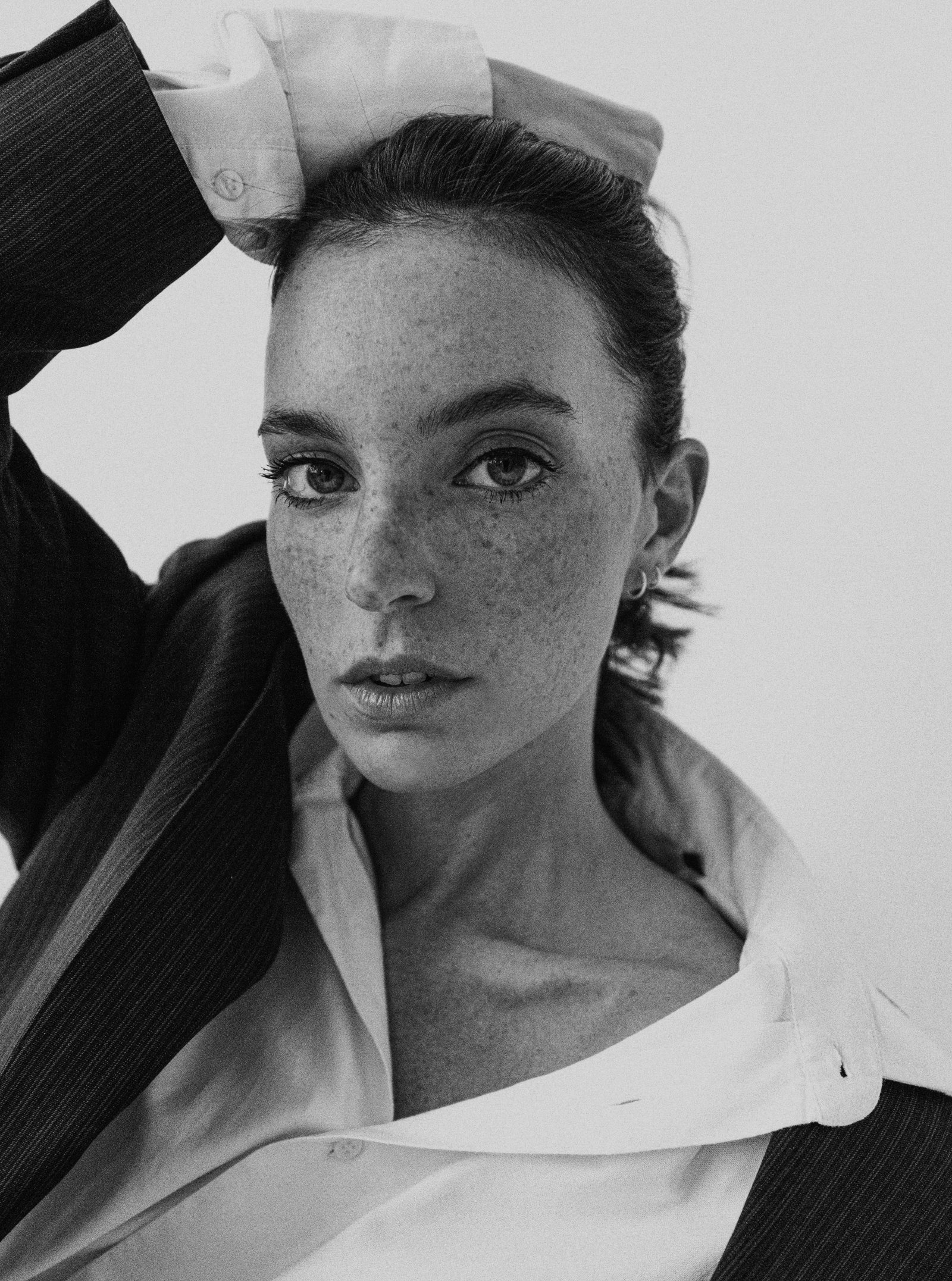 Model feed image