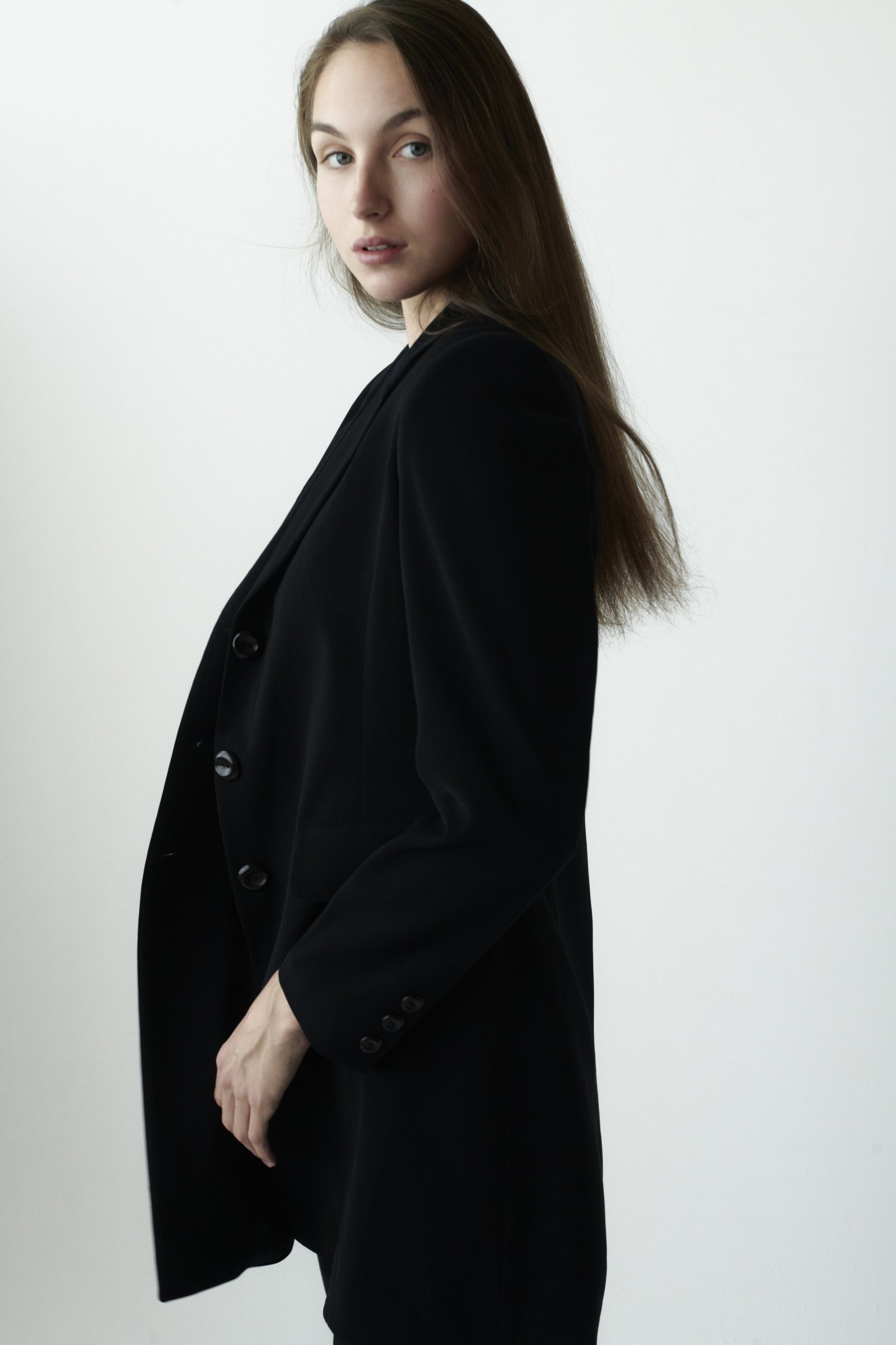 Model feed image